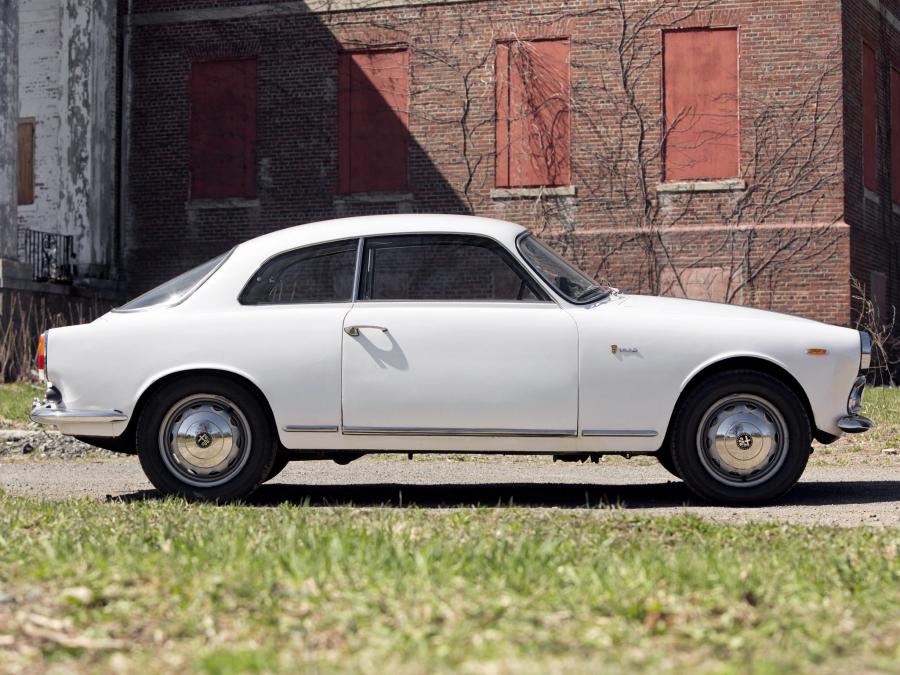  Alfa Romeo Giulia 1600 Sprint (101) 1962 года  (фото 3 из 9)